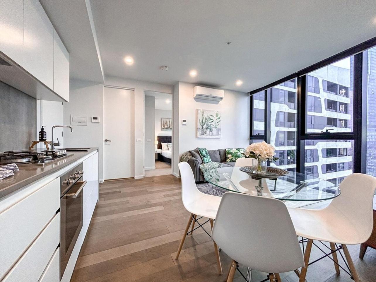 מלבורן Dreamy View On High Level 2Br1Ba Apt Cbd Poolgy מראה חיצוני תמונה